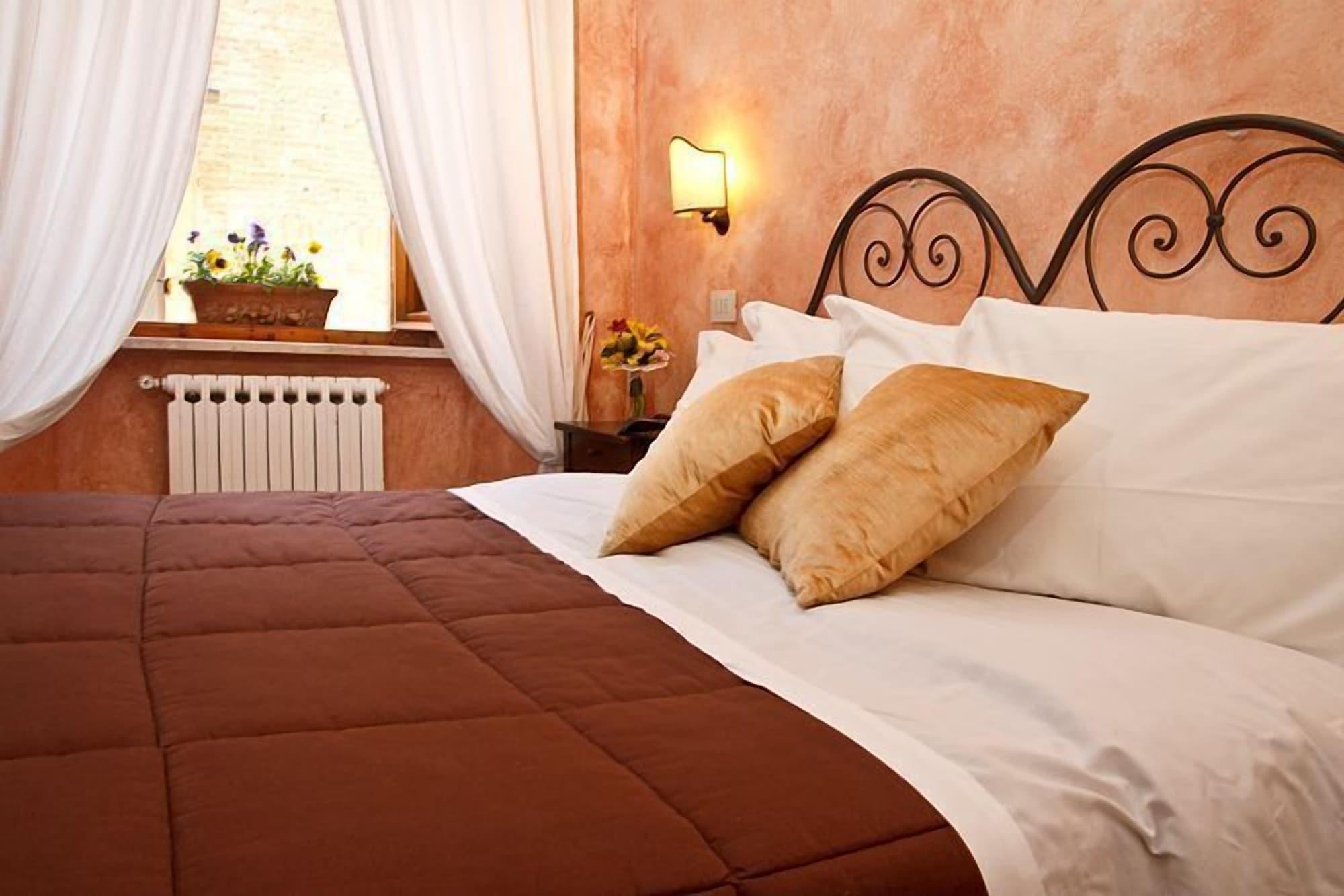 Albergo Duomo Montepulciano Stazione Kültér fotó