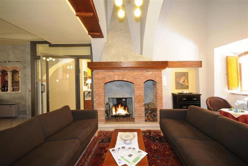 Albergo Duomo Montepulciano Stazione Kültér fotó