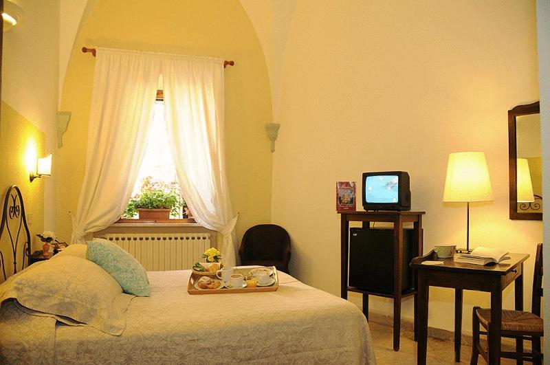 Albergo Duomo Montepulciano Stazione Szoba fotó