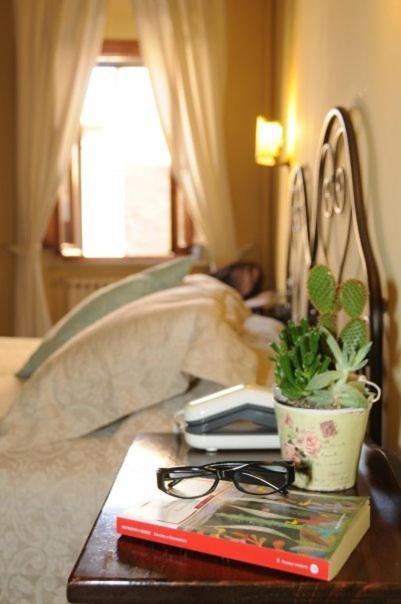 Albergo Duomo Montepulciano Stazione Szoba fotó